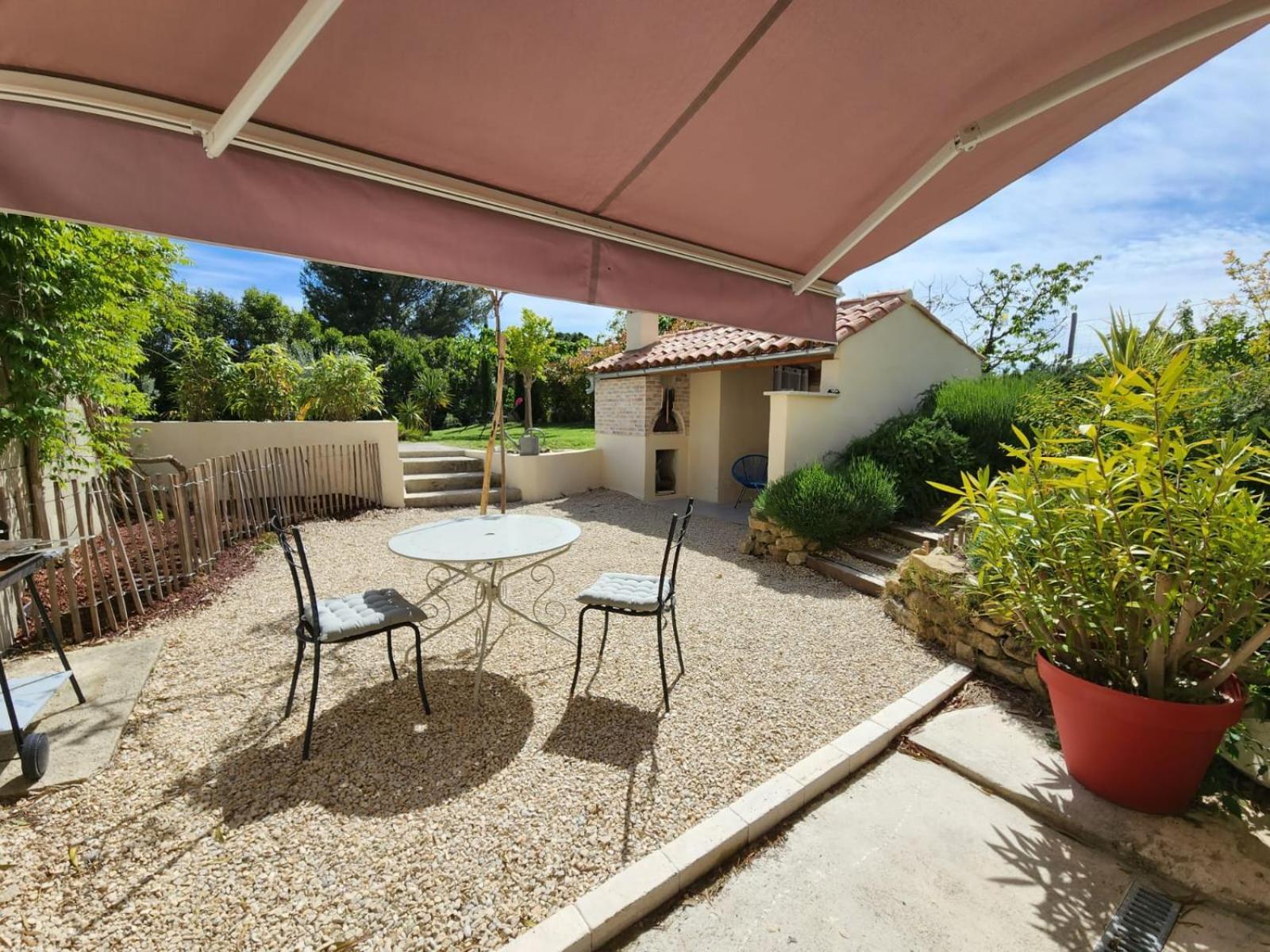 Myluberon-Appartement Au Pied Du Luberon Lauris Eksteriør bilde